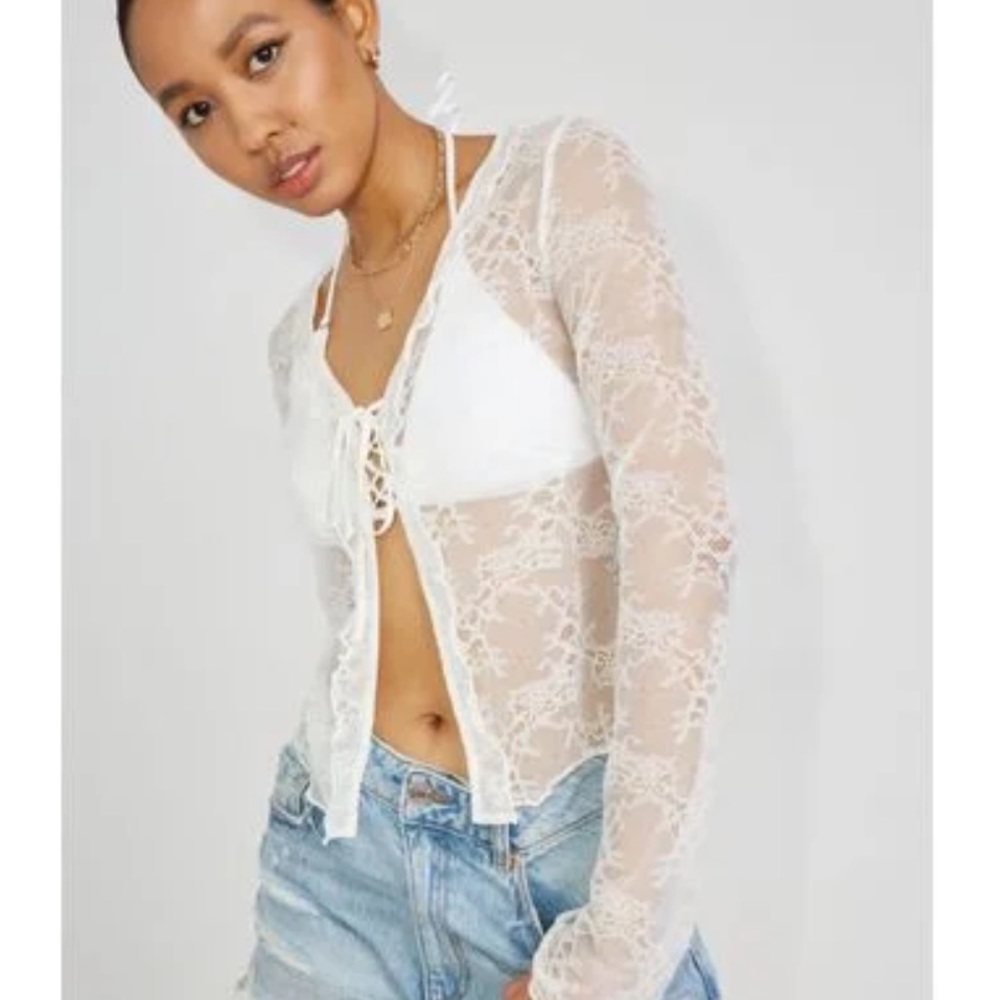 NWT Garage Ruffle Flyaway Lace-Up Long Sleeve Top